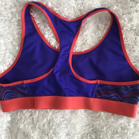 Under Armour Workout Bra Youth XL - Picture 2 of 3